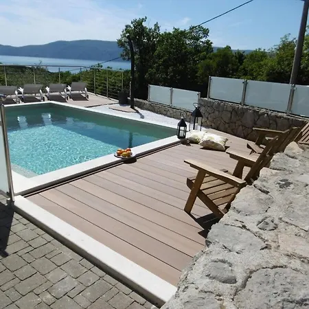 Sungarden With Pool 4*
